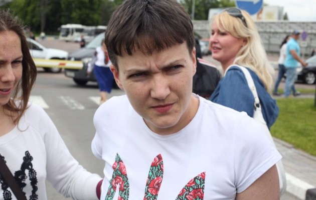 У мережі різко відреагували на заяву Савченко про вибачення за смерті на Донбасі