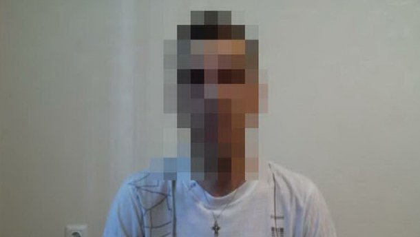 СБУ затримала інформатора терористів: відео