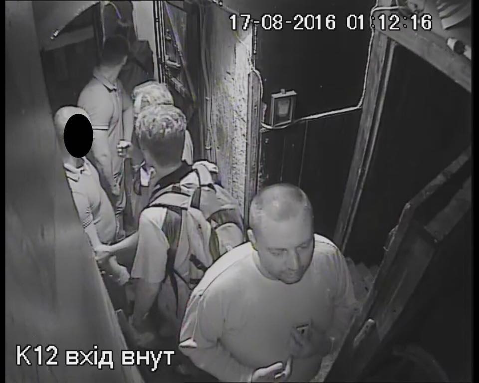 У львівському стриптиз-барі  стався замах на вбивство (ФОТО)