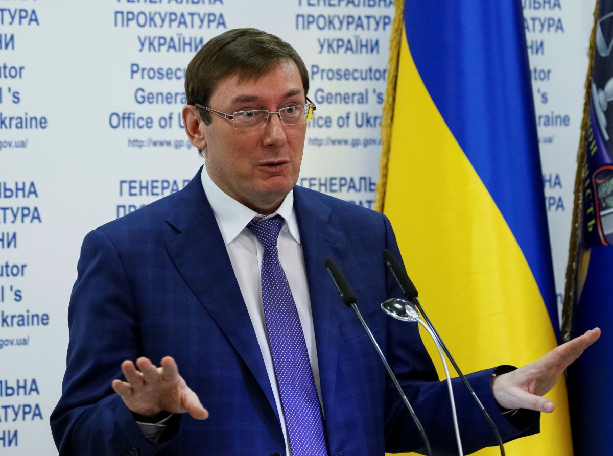 Луценко допускає проведення обшуків в СБУ у справі про незаконне прослуховування