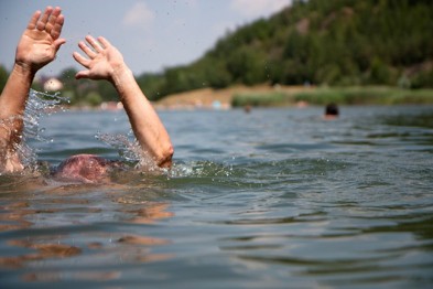 У ставку на Львівщині втопився 50-річний чоловік