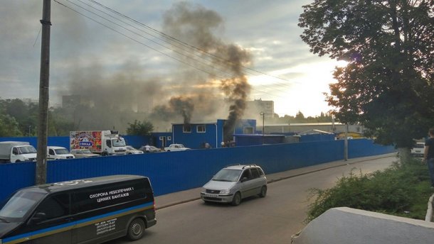 Потужний вибух у Харкові: з’явилися фото та відео