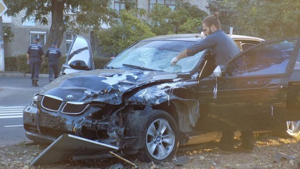 Жахлива ДТП: водій BMW насмерть збив чотирьох працівників дорожньої служби – з’явились нові подробиці