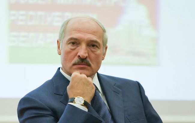Несподіване рішення Лукашенко приголомшило не тільки Білорусь
