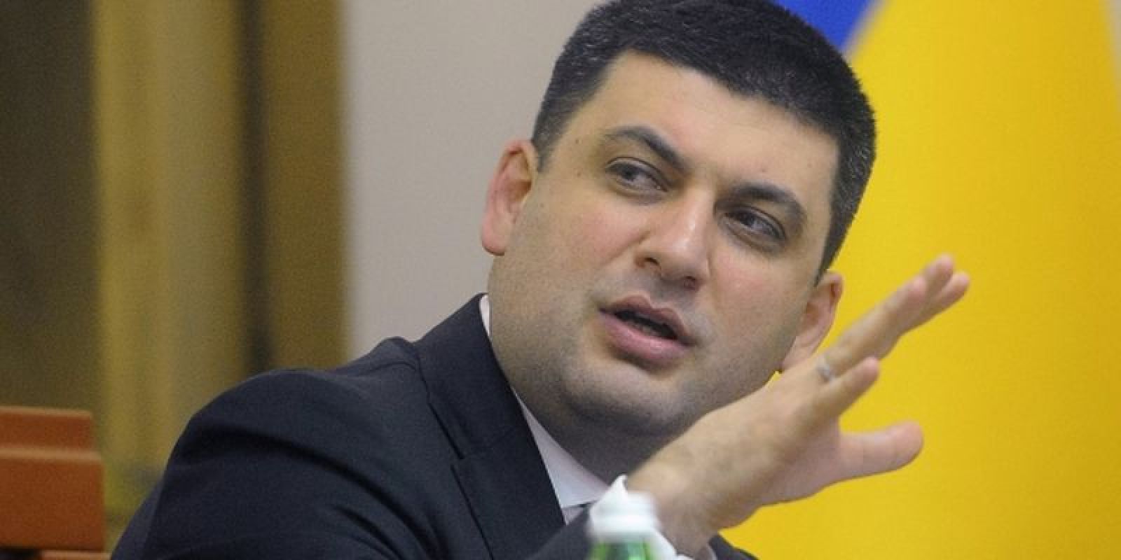 Гройсман жорстко висловився про “закон Савченко”: українці обурюються