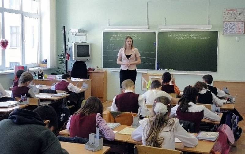 Українським школам підготували нові сюрпризи: уроків буде значно більше