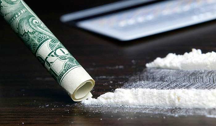 Екс-мера С. Ратушняка спіймали на вживанні кокаїну (фото)