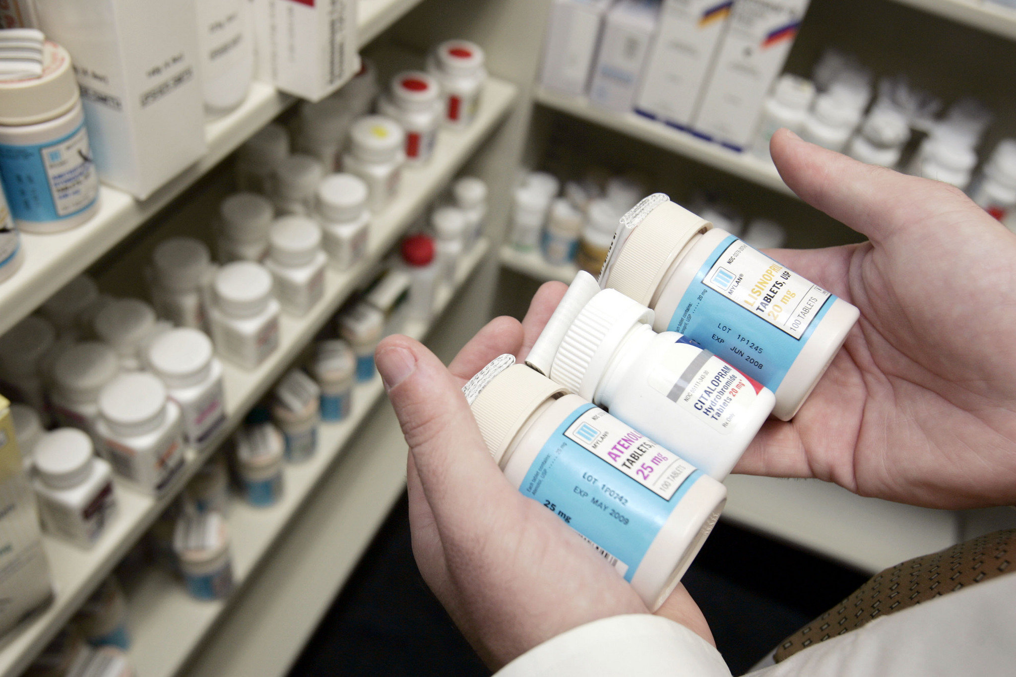 Ці ліки тепер категорично заборонено продавати в Україні: вони є в  кожного