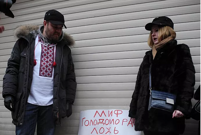 В Українському центрі в Москві зірвали показ фільму про Голодомор