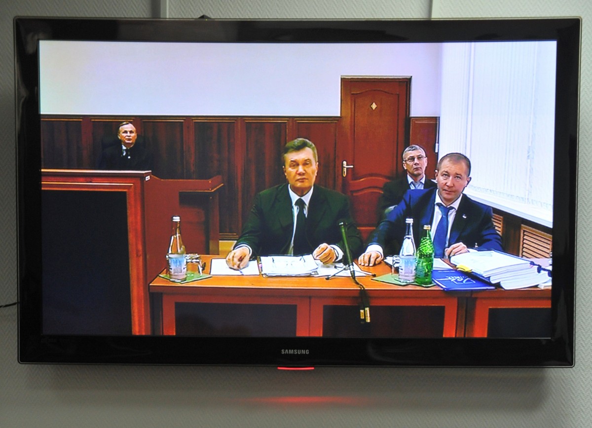 Це сталося: завершився шестигодинний відеодопит Януковича. Дізнайтеся, які шокуючі деталі він розповів