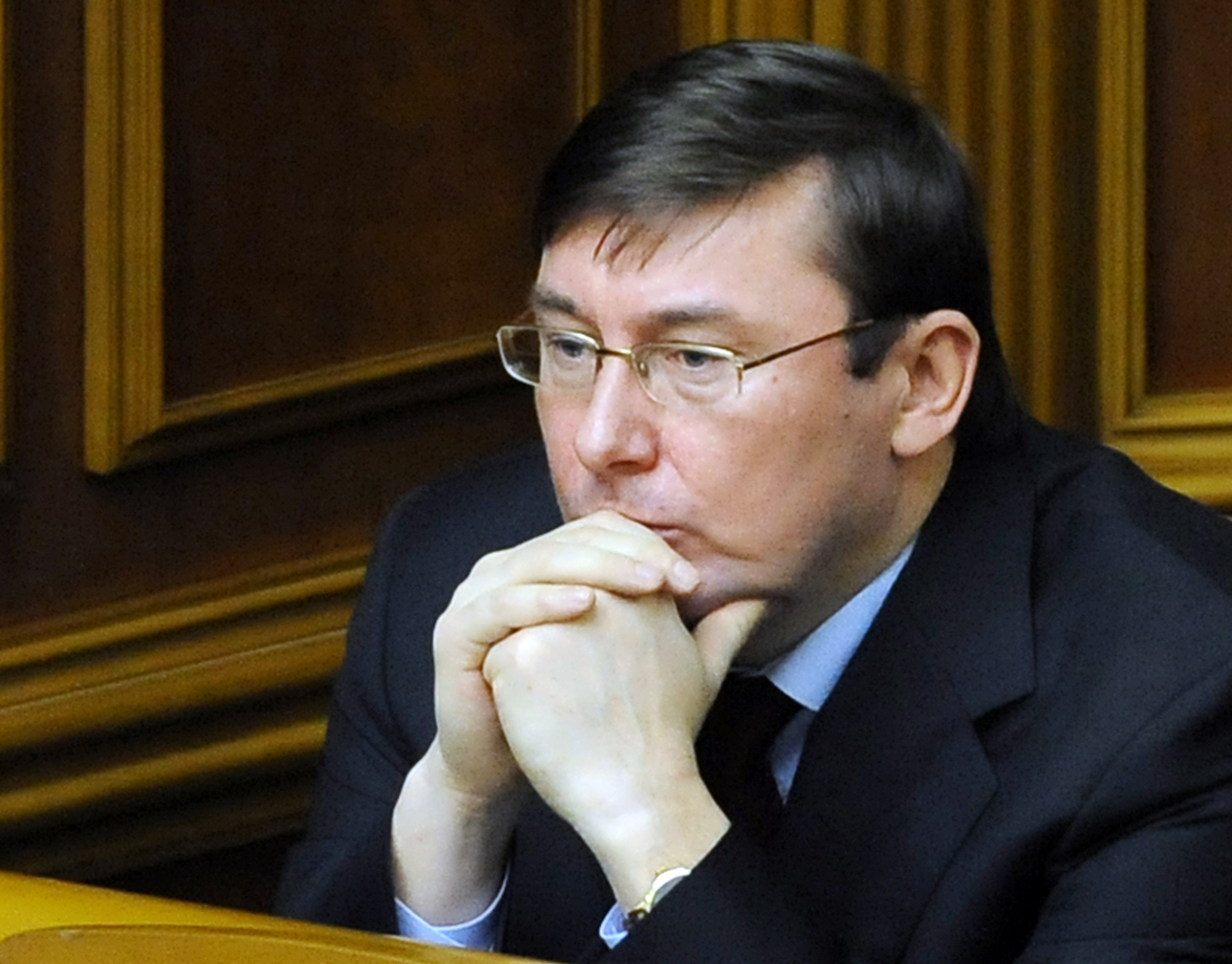 Генпрокурор України повідомив Януковича про підозру в зраді