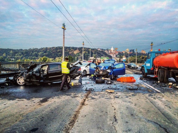 На Львівщині трапилась моторошна ДТП – такої кривавої катастрофи ви ще бачили