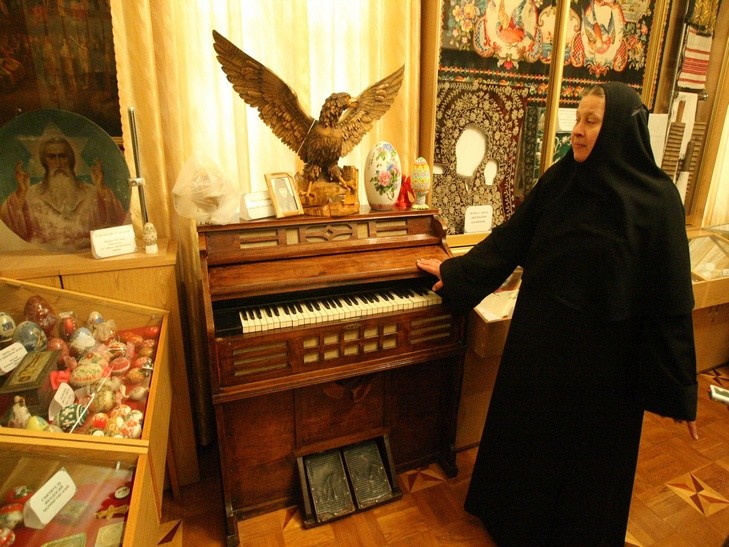 На Рівненщині в жіночому російському монастирі загадково загинув чоловік
