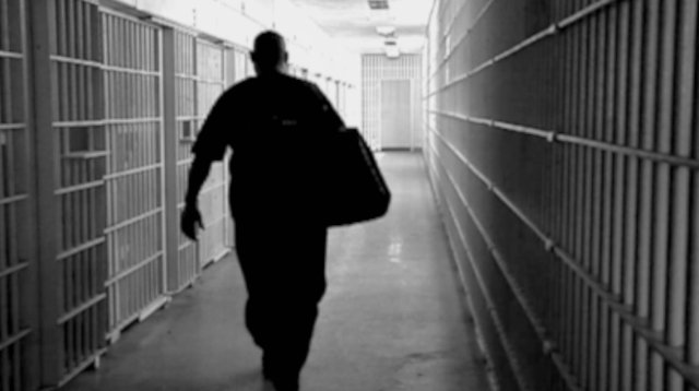 Маньяки опиняться на волі: з в’язниць випускають засуджених довічно