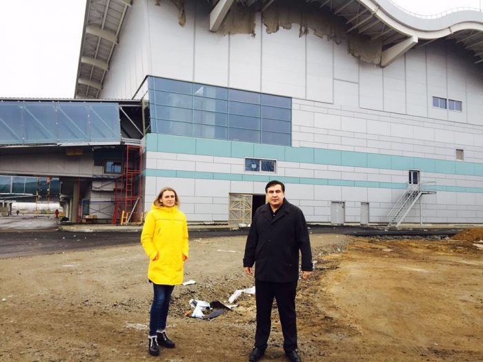 Саакашвілі показав будівництво нового терміналу одеського аеропорту