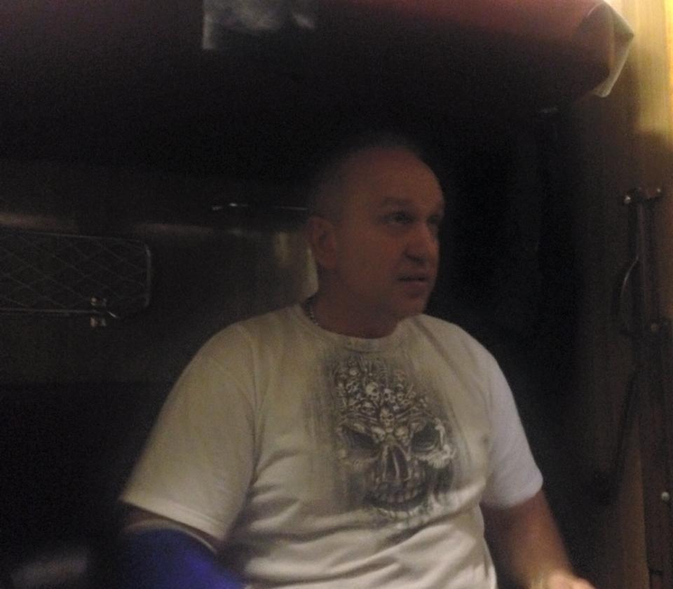 У поїзді “Одеса-Чернівці” “ватник” напад на прес-секретаря Правого сектору