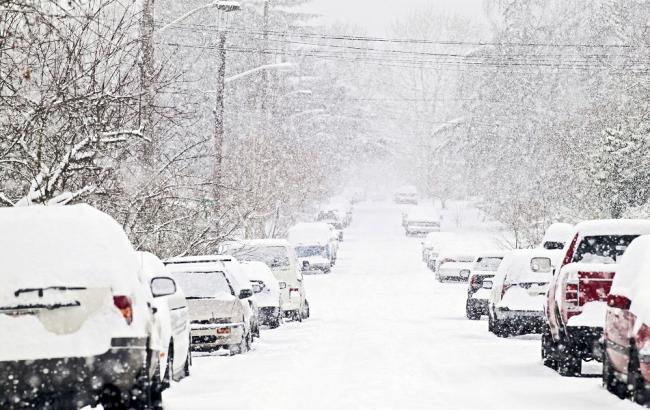 Який жах: снігопад залишив без світла 55 населених пунктів