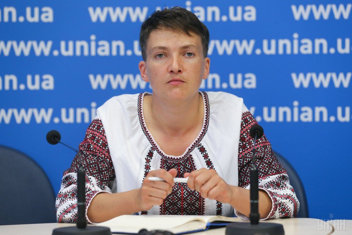 Ледь не копняком: скандальну нардепку Надію Савченко “випхали” з громадської платформи “РУНА”