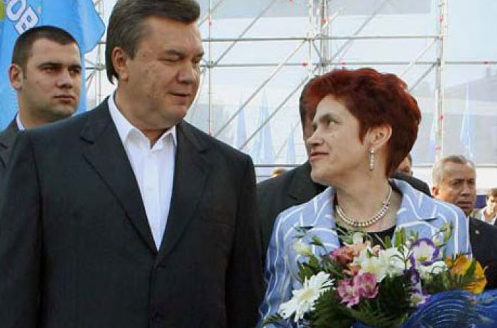 Тримайтеся міцніше: з’явилися ФОТО розкішного маєтку екс-дружини Януковича. Ви прозрієте від побаченого