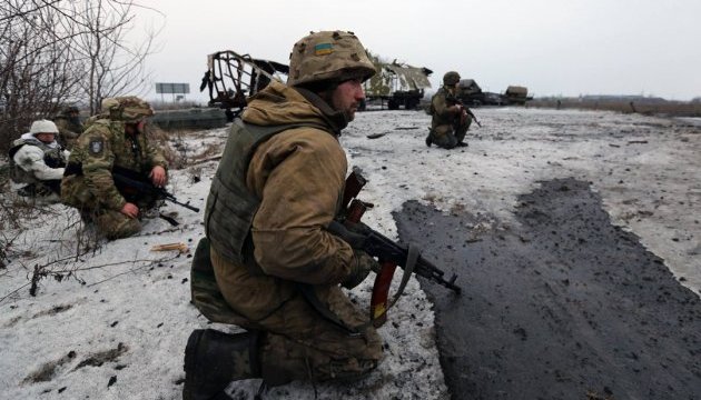 Бої біля Авдіївки: бойовики залишають тіла убитих на полі бою