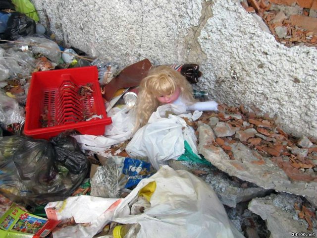 Моторошна знахідка: в Полтавській області в смітнику виявили тіла двох дітей