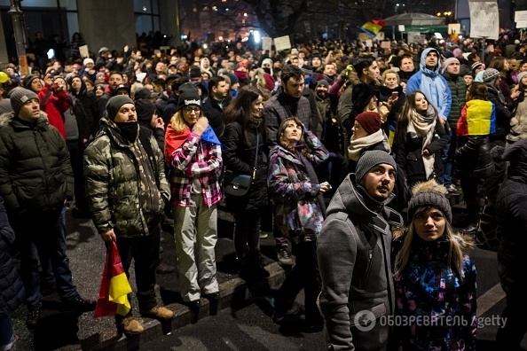 В Румунії назріває революція: на вулиці вийшли понад 500 тисяч протестувальників