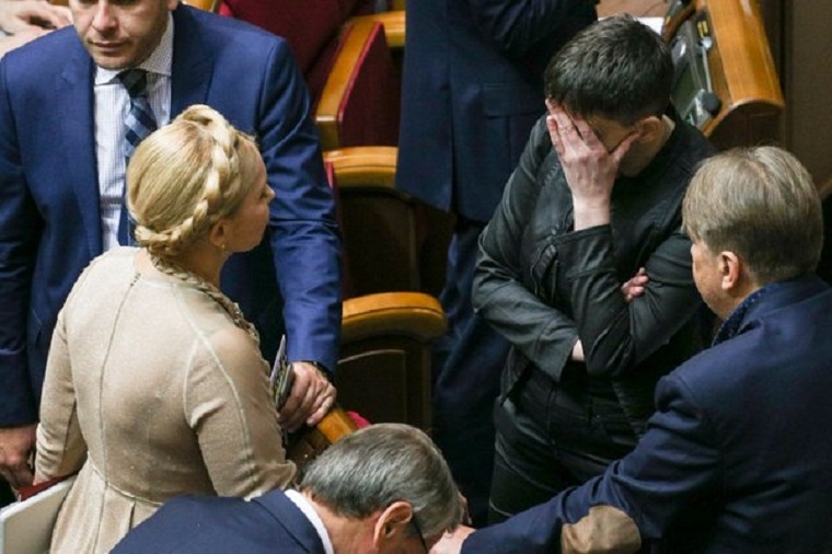 Тимошенко ридає: Савченко розповіла як ставиться до лідера “Батьківщини”