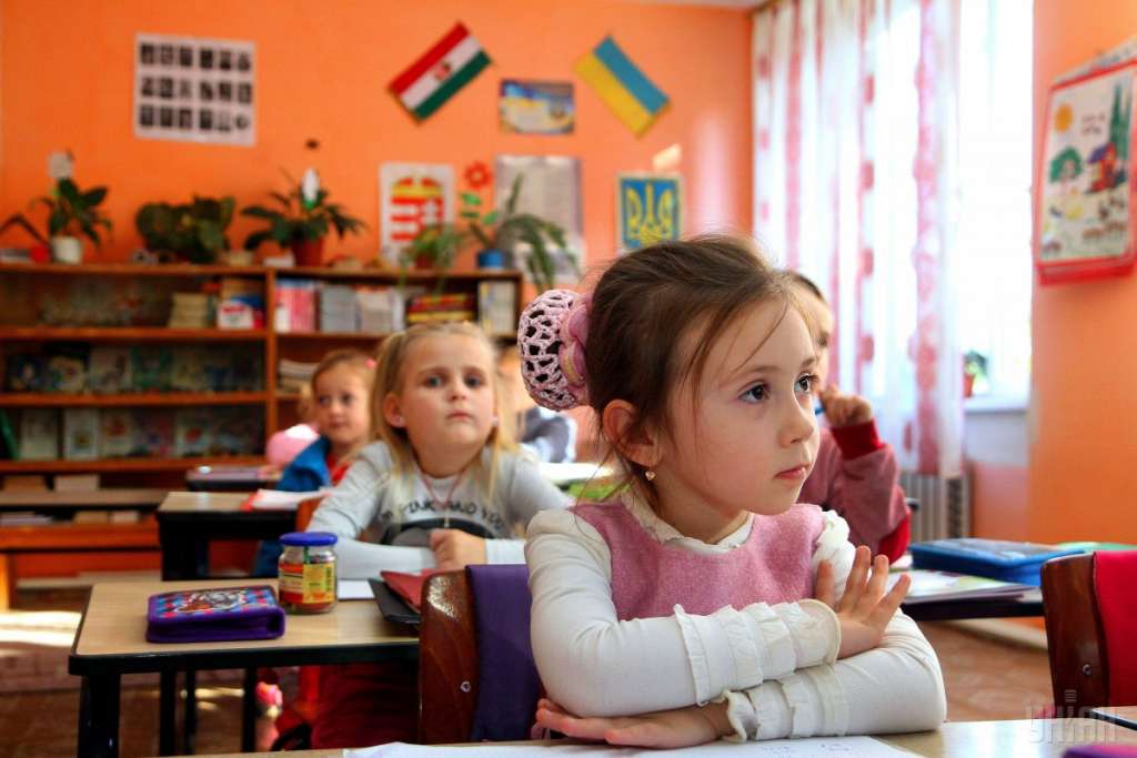 Батьки, будьте готові: у Львові незабаром масово закриються школи та дитсадки. Причина вас приголомшить