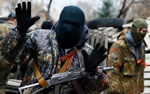 Затримано організатора “референдуму” і “постового ДНР”, які мімікрували під мирних мешканців