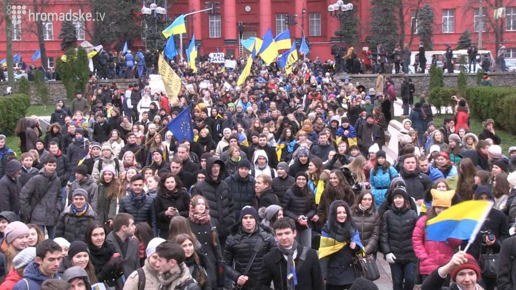 Що ж там коїться!!! Українці масово збираються в Києві, причина стосується всю країну