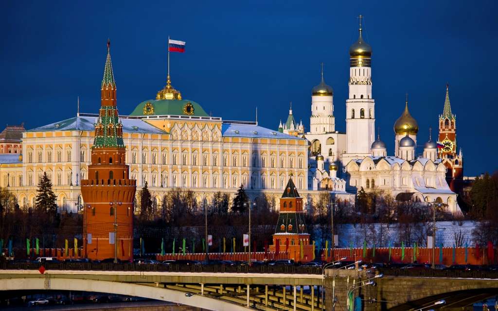Правда шокує: Російський політолог розповів про нову стратегію Кремля по Донбасу