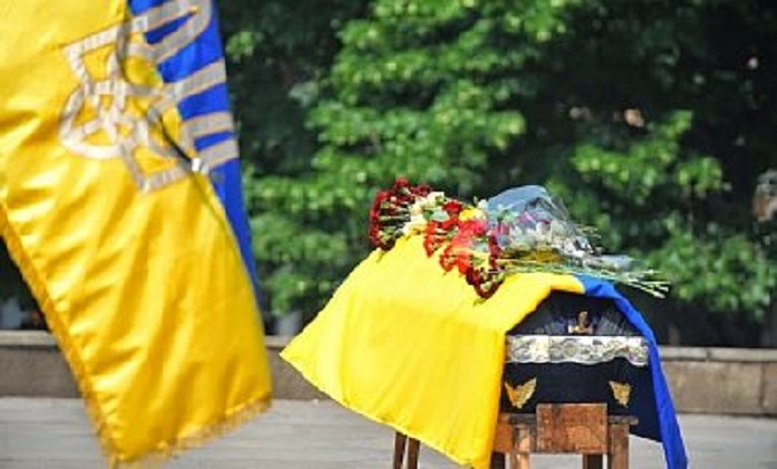 Аж серце кров’ю обливається: Україна оплакує героя!