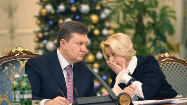 “Саме тоді був перший фізичний контакт”: Герман розповіла про стосунки з Януковичем. Не впадіть!