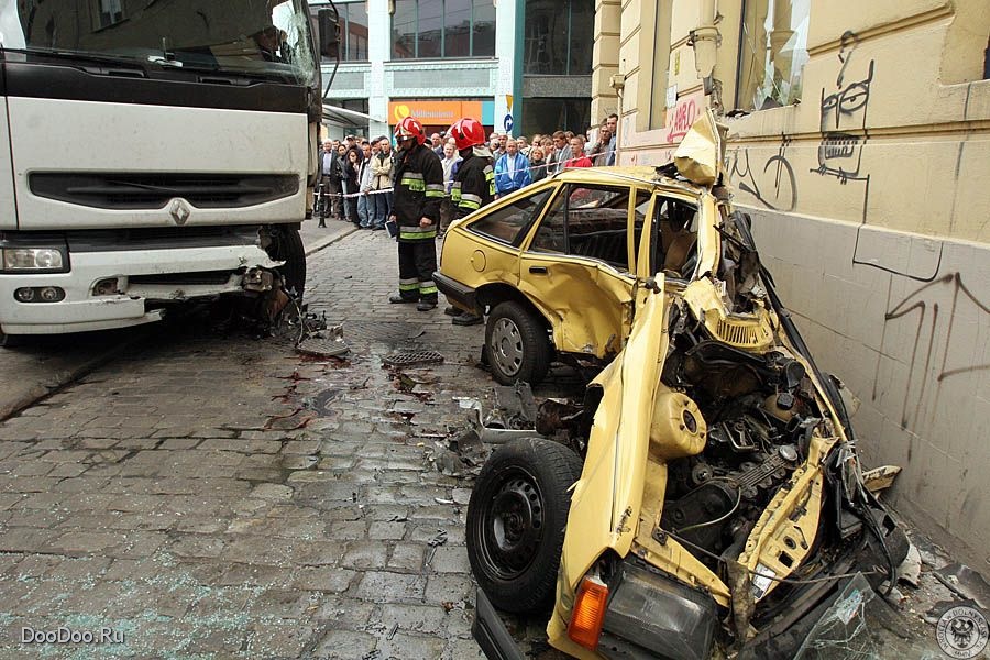 ТЕРМІНОВО!!! У РФ загинуло двоє українських дітей у страшній автокатастрофі
