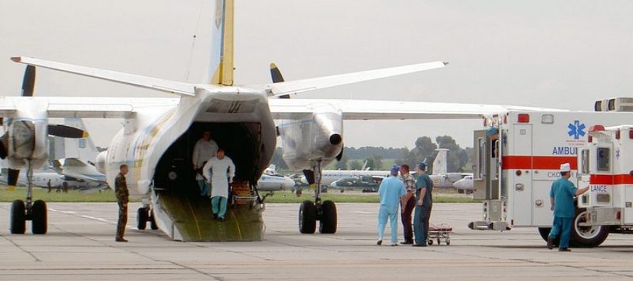 Країна зустрічає своїх героїв! До Львова прибув літак із пораненими бійцями АТО !