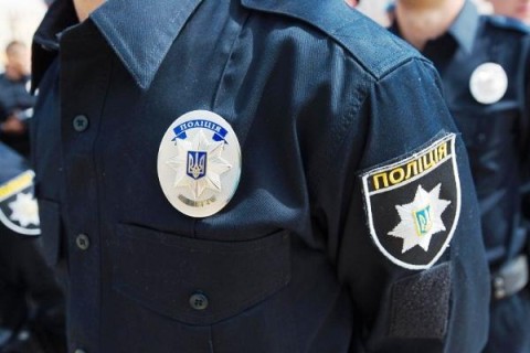 Жахливі батьки..: На Львівщині 9-ти річний хлопчик викликав поліцію через сварку батька з новою жінкою