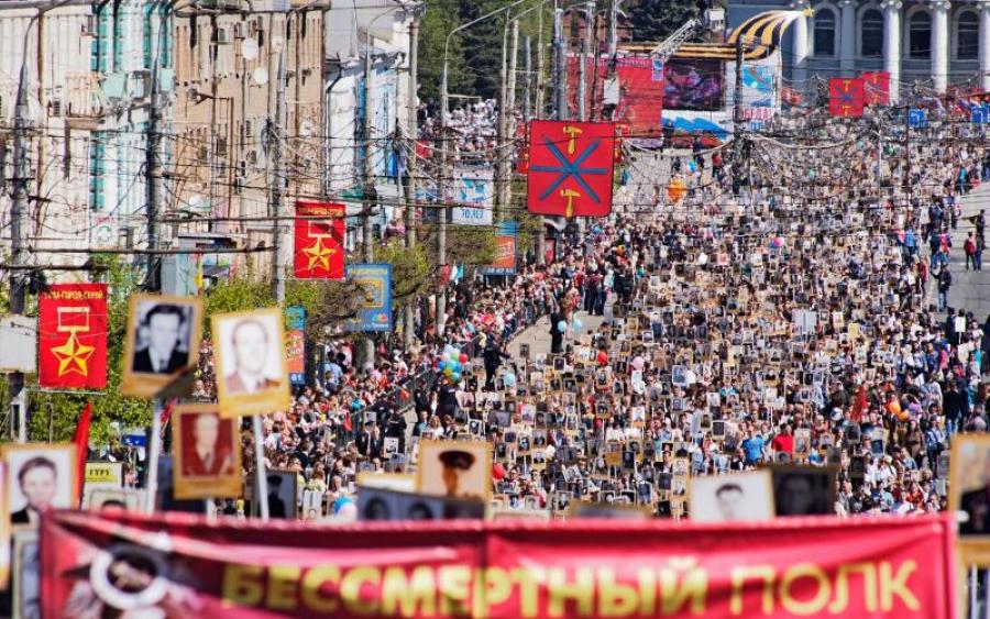 Зовсім з глузду з’їхали: на параді у Москві вшанували терористів