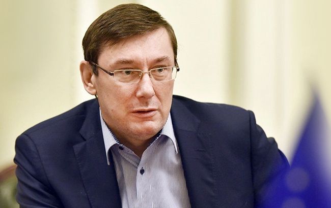 “Схоже виборча кампанія розпочалася… ” Голова Цивільного корпусу “Азов” звинуватив Луценка у такому…