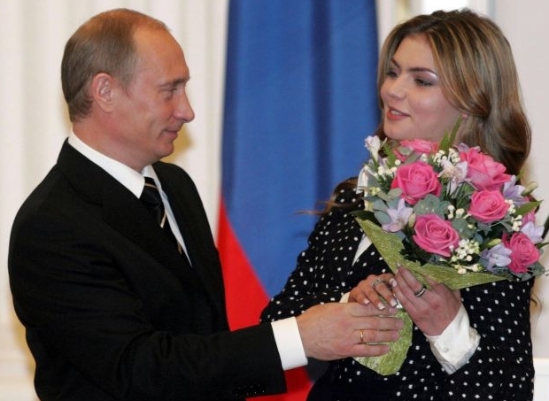 Провал на увесь світ: Як “коханка” Путіна зганьбилась у прямому ефірі. Такого ви ще точно не бачили!