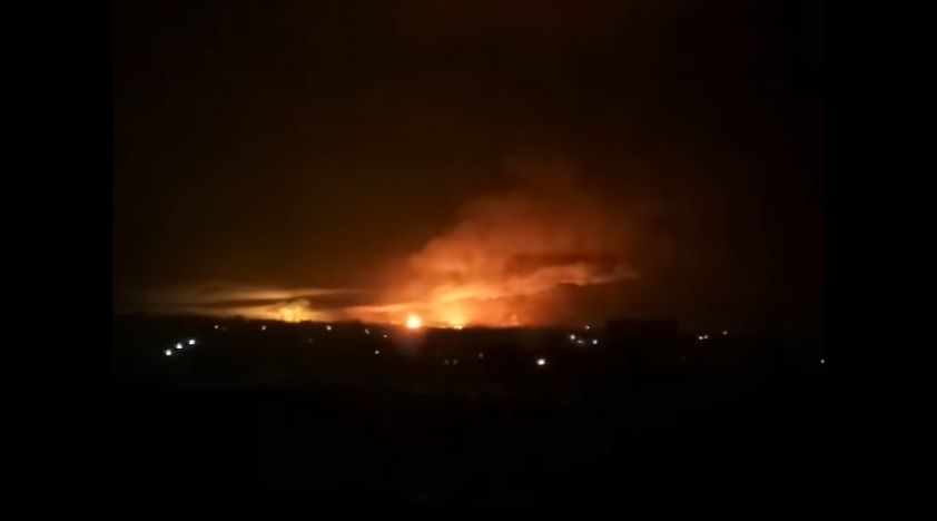 ТЕРМІНОВО! На Вінниччині вибухають військові склади. Евакуація і справжнє пекло (ВІДЕО)