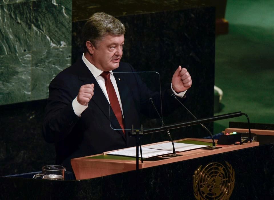 “З червоними вухами їх мало не розірвало”: Як російська делегація слухала виступ Порошенка в ООН. Неймовірне видовище