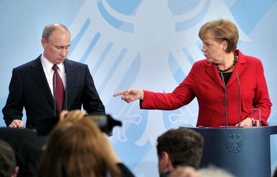 Підтримує Путіна? Меркель зробила гучну заяву про Донбас. Україна завмерла від її слів