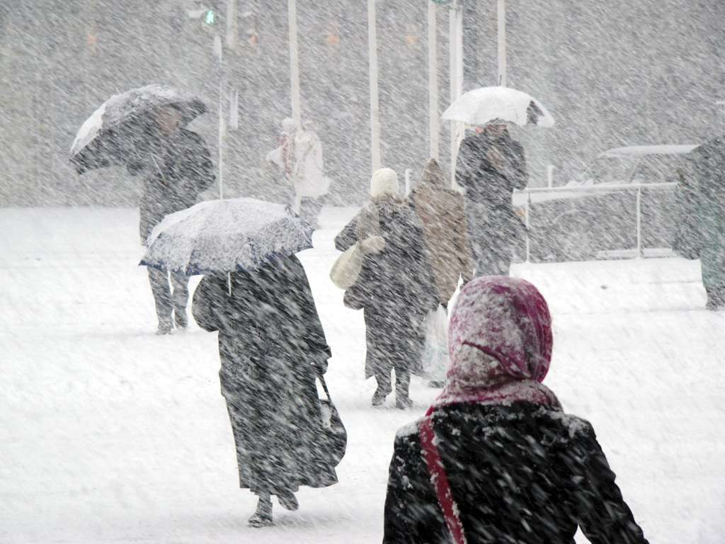 Зима уже завтра! Повідомили критичний прогноз погоди на цей тиждень, українці такого не бачили за останні 100 років