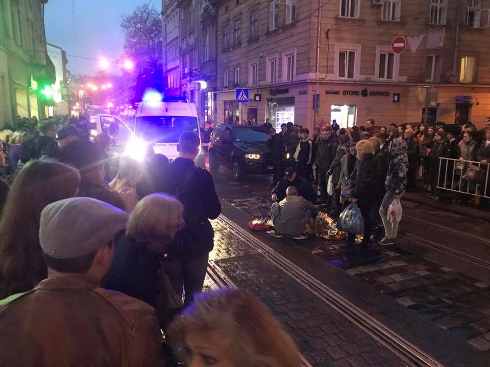 “Поблизу переходу”: У центрі Львова водій  збив 12-річну дитину (ФОТО)