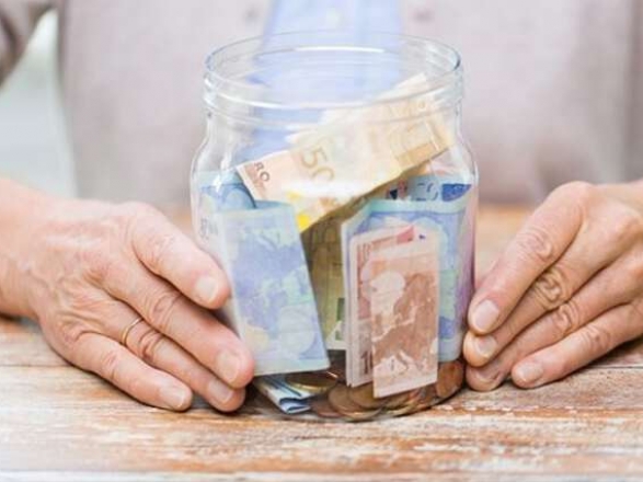 “Відкладати зі свого заробітку…”: Відомий експерт розповів про реалії пенсійної реформи