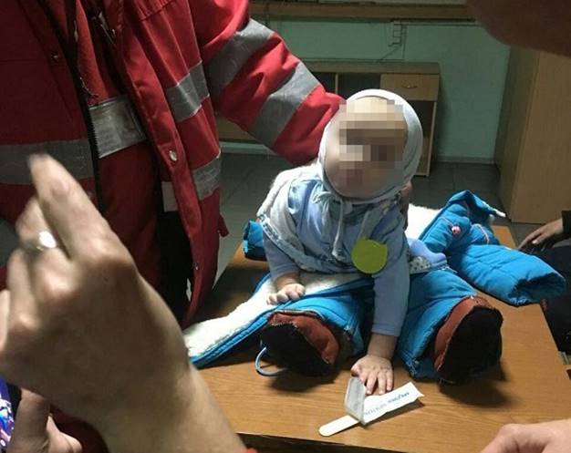 “Покинула хлопчика біля входу до метро та пішла пиячити”: в Києві жінка жорстоко вчинила із власним сином