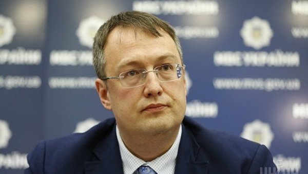 “Будуть отримувати більше 30 тисяч гривень…”: Геращенко розповів кого чекає така зарплата