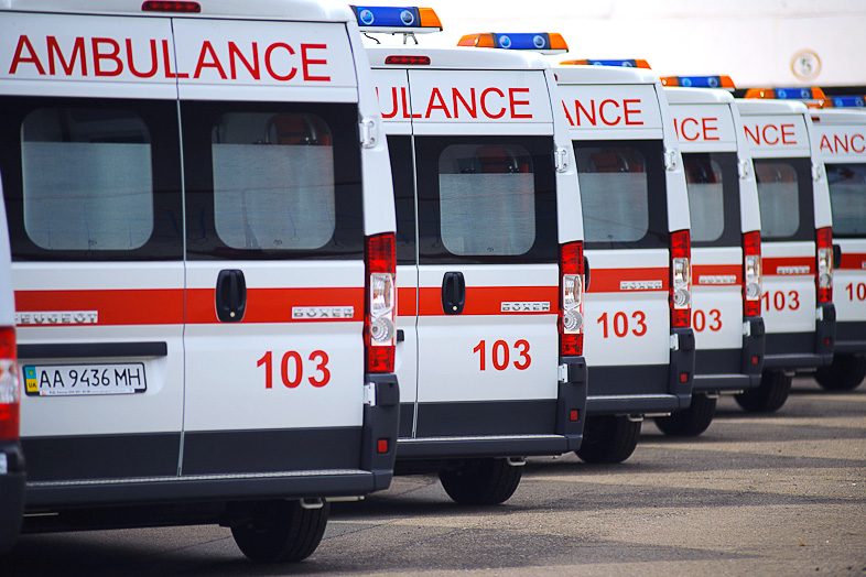 “Звільняють працівників швидкої допомоги приїжджати додому”: стало відомо, кого медики залишать «напризволяще» після прийняття медичної реформи