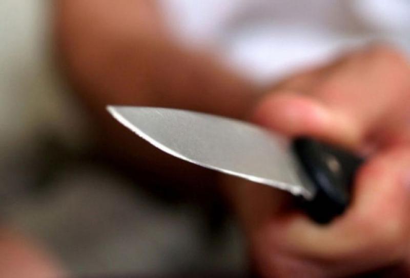 Внаслідок побутового конфлікту на Львівщині чоловік вдарив тестя ножем