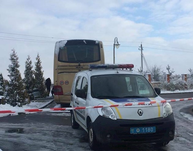 Біля Львова підірвали вибухівку в автобусі в якому перевозили польських туристів
